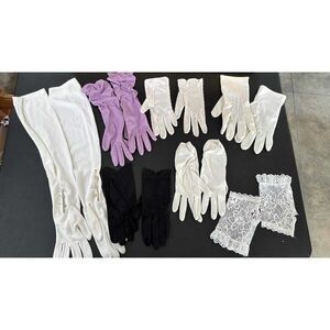 Lot of 6- 6 pairs Vintage Women's Ladies  Dress up Gloves